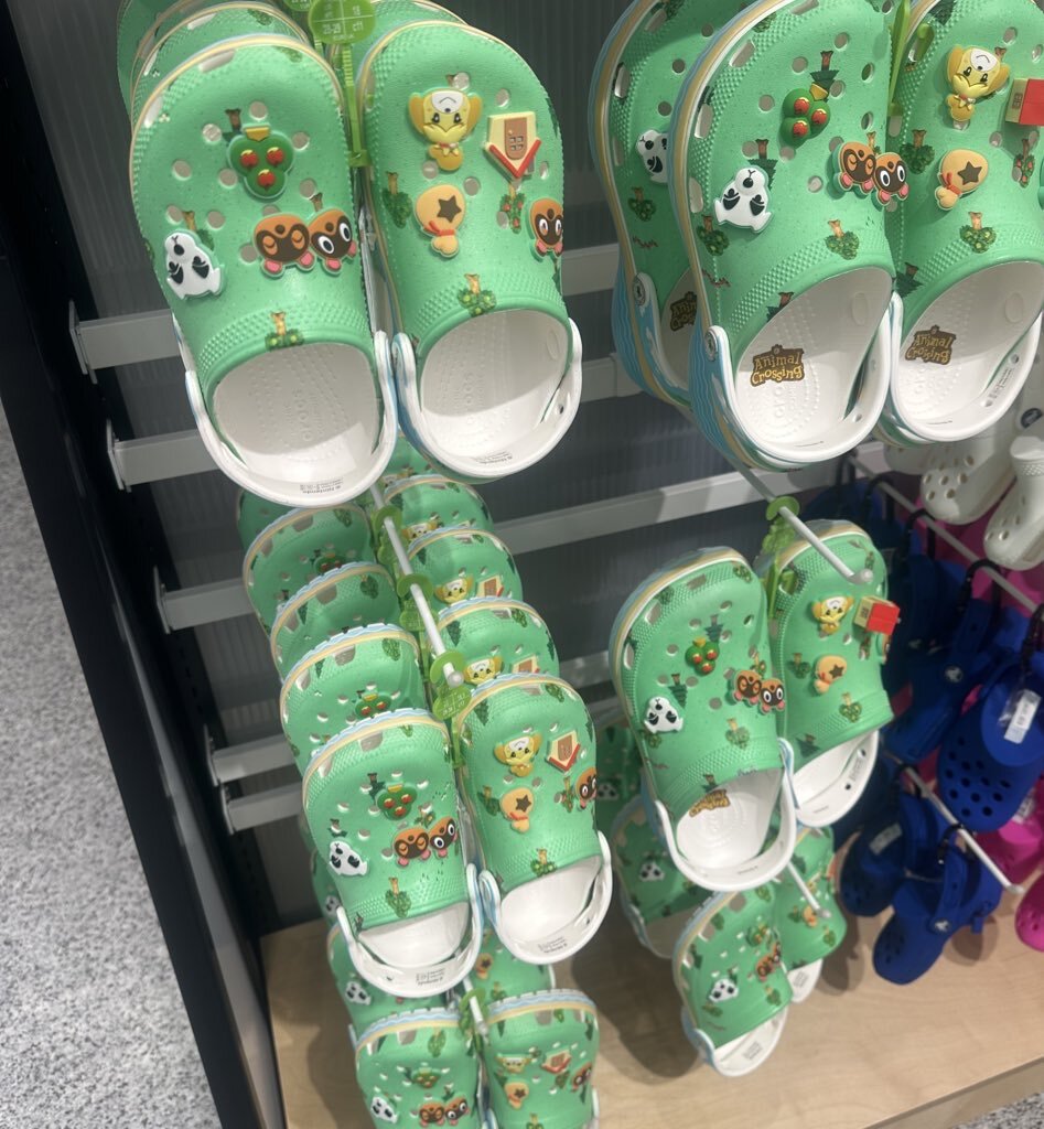 クロックス あつまれどうぶつの森 23cmと24cmの2足セット クロックス あつまれどうぶつの森 23cmと24cmの2足セット