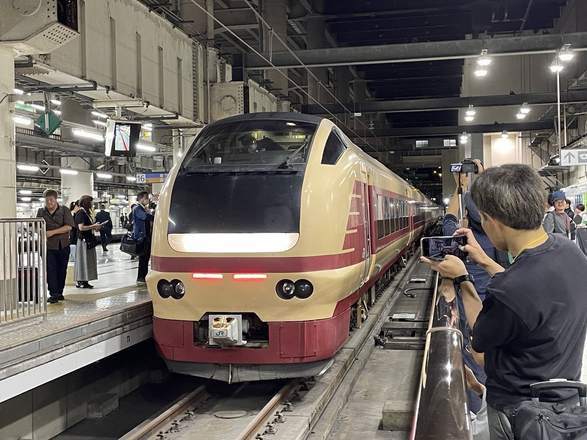 夜行急行能登、津軽案内板　まるも かずや (@TZJegyJqUdHmXQy) / X