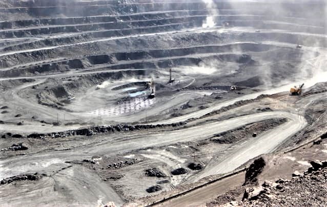 高市首相の発言に批判殺到「旅行の余裕がない」