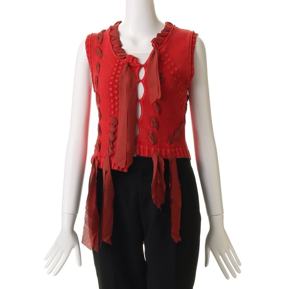 上白石萌歌、バナナサンドでハモリ我慢に挑戦！