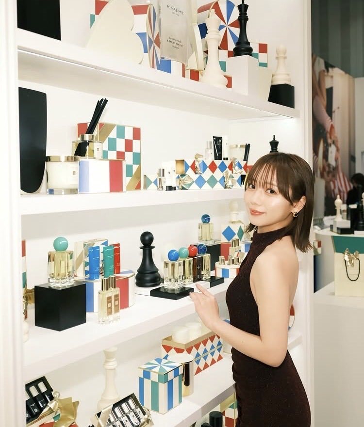 齊藤京子、M-1敗者復活戦MCで美しさと安定感でファンを魅了