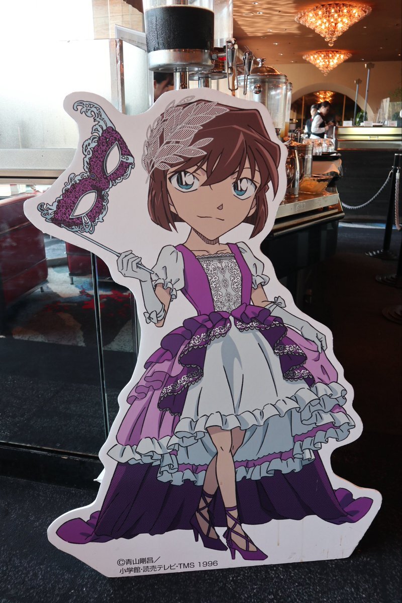 ホテルニューオータニ　灰原哀　名探偵コナン 灰原哀 等身 缶バッジA 名探偵コナンビュッフェ ホテル