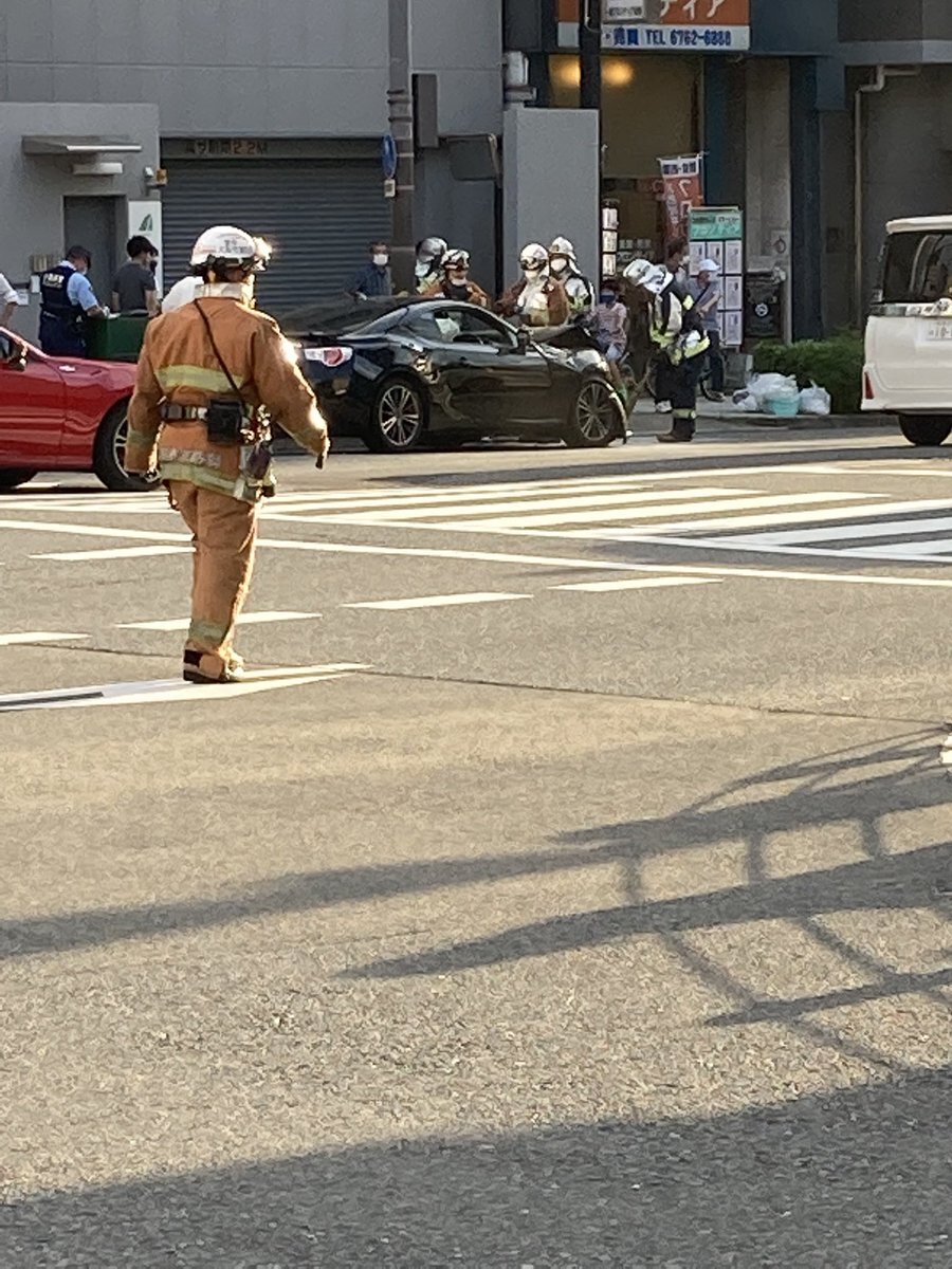 府道173号 複数台の車の事故 大阪市中央区安堂寺町1丁目6 10 谷町6交差点 事故 災害 Yahoo リアルタイム検索