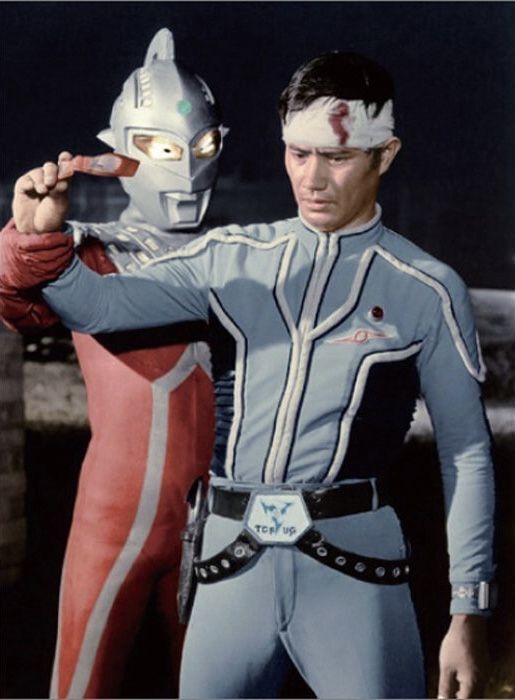 ウルトラマンオメガ、セブン上司のオマージュにファン興奮！