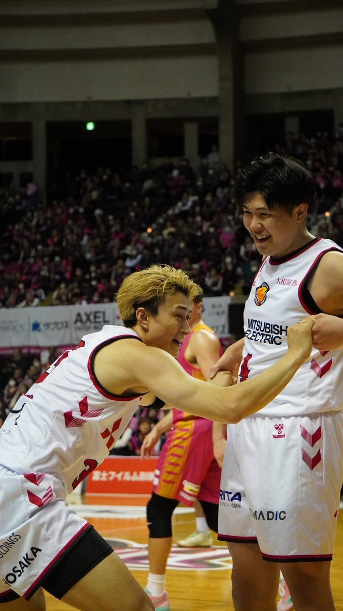 LMSY、ライブで観客を熱狂させた？