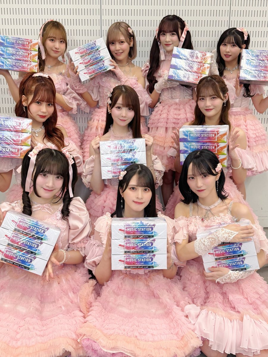 イコラブ 手遅れ 佐々木舞香 高松瞳 髙松瞳 生写真 赤背景 イコラブ 手遅れ 佐々木舞香 高松瞳 髙松瞳 生写真 赤背景