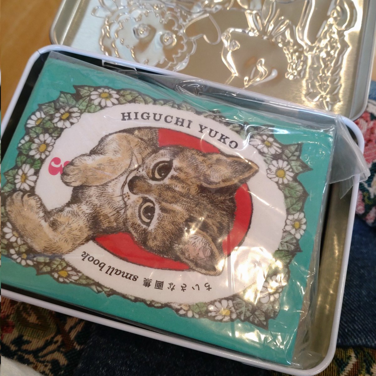 CHÉRIE×ヒグチユウコ 限定スペシャル缶｜ヒグチユウコ Higuchi