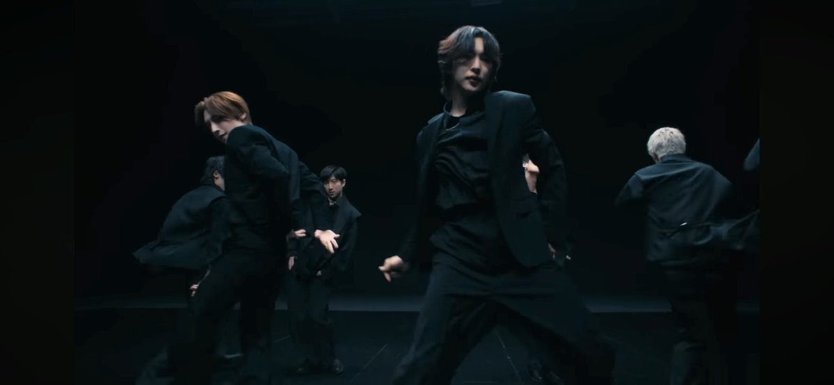 眠れない夜、SNSユーザーの声は？