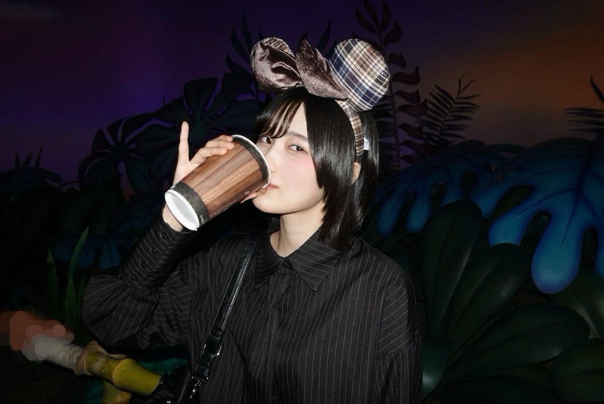 的野美青のブログで話題沸騰！ディズニーデートにファン歓喜！