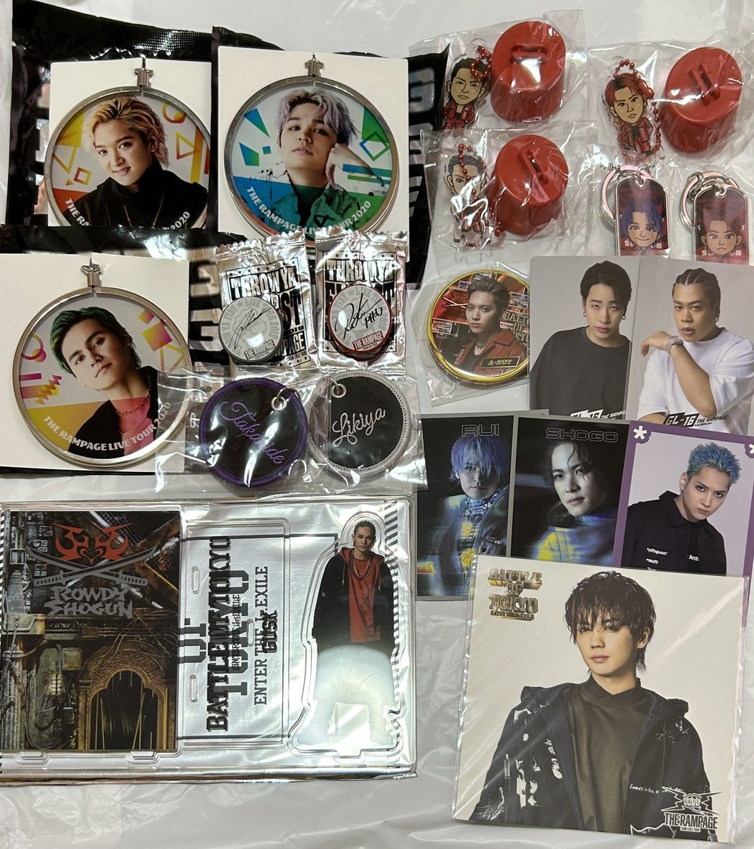 【送料無料】登坂広臣&片寄涼太さん掲載ページセット Supreme - Supreme ピンクパンサー 登坂広臣 片寄涼太 TAKAHIRO
