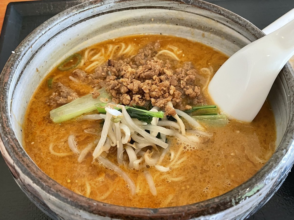 池城どんぐし、ラヴィットで話題に！一体どんなネタ？