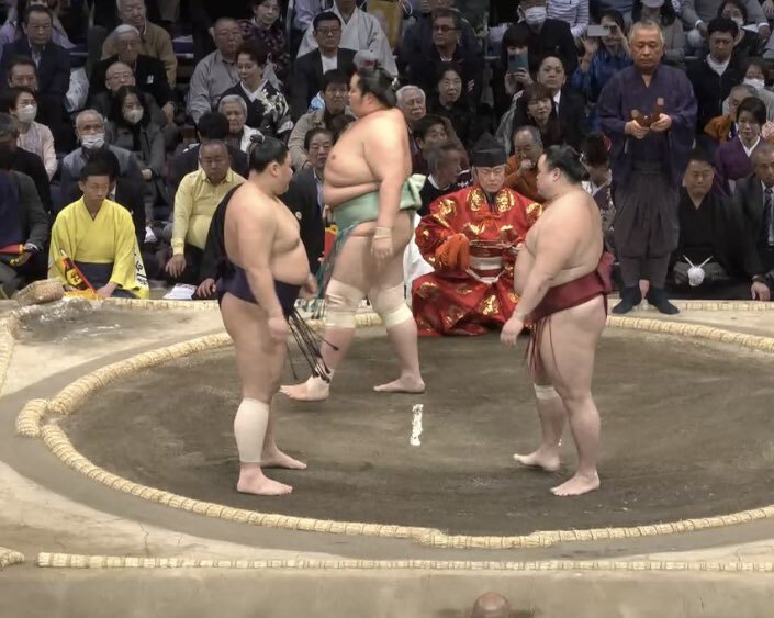 義ノ富士、高安が急遽「これより三役」に！ファン驚きと興奮の声