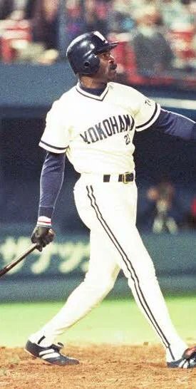 横浜DeNA、レイノルズ獲得でファン興奮！期待の右腕投手