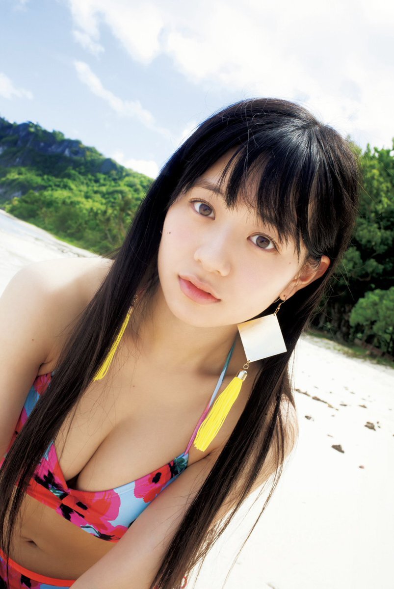 伊藤萌々香エロ 
