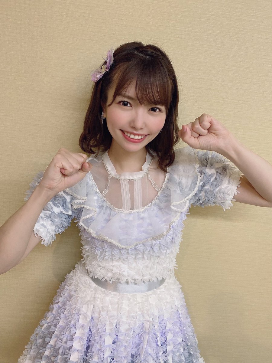 Amazon.co.jp: HKT48渕上舞＆岡本尚子メロンジュース生写真