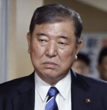 石破茂　顔が怖い