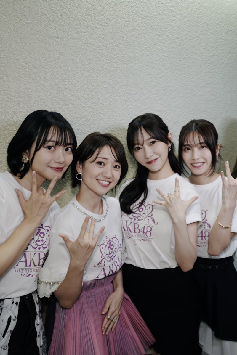 指原莉乃＆佐藤綺星が「アボガドじゃね～し…」を披露！ファン感動