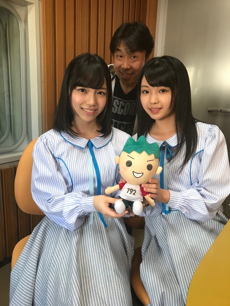 市岡愛弓(STU48) アップトゥボーイ 直筆サイン入りチェキ Amazon.co.jp: STU48 市岡愛弓 暗闇 初回盤 封入 生写真 通常盤
