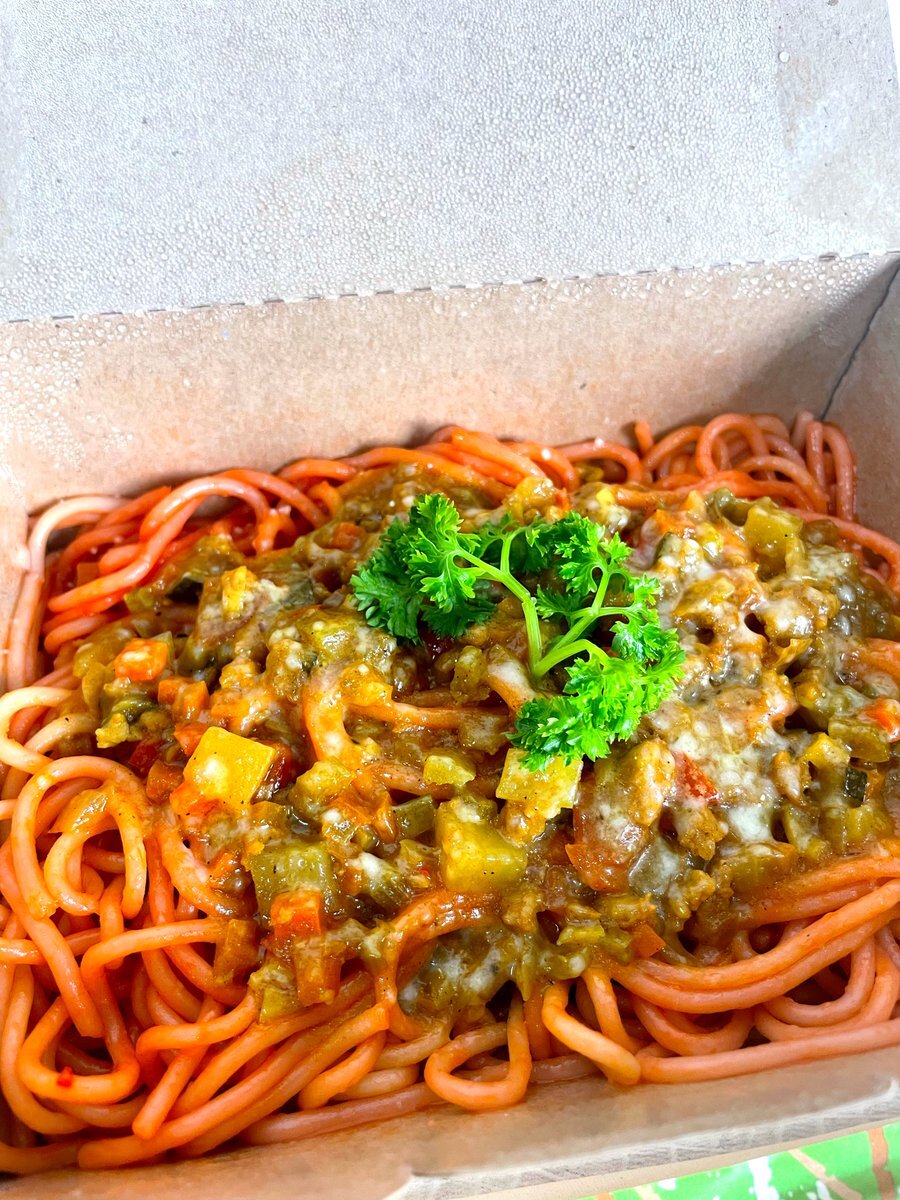 ジョングク、幼馴染に味噌カレーパスタを振る舞う(2025/12/03)｜SNSの