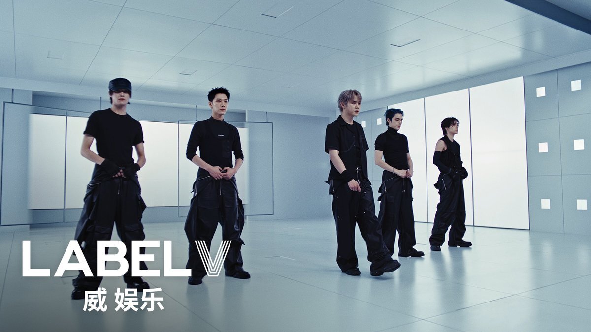 WayV、新アルバム「白色定格 (Eternal White)」配信開始！ファン歓喜！ 