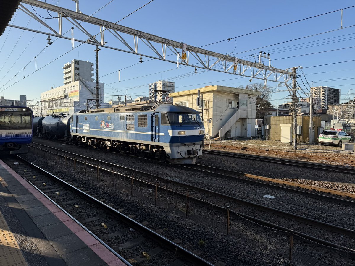 京葉線信号確認で遅延、通勤・通学に影響