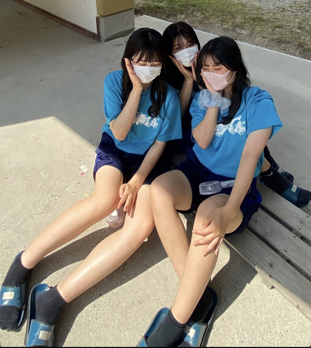 小学生パンチラ xvideos 靴脱ぎ」のYahoo!リアルタイム検索 - X（旧Twitter）をリアルタイム検索