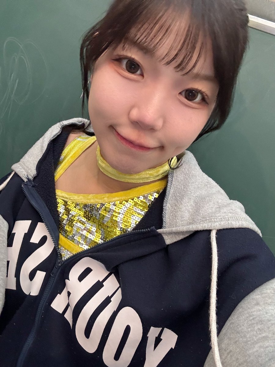 「ﾊﾟｧﾝ」がSNSで流行？ 擬音語が話題に