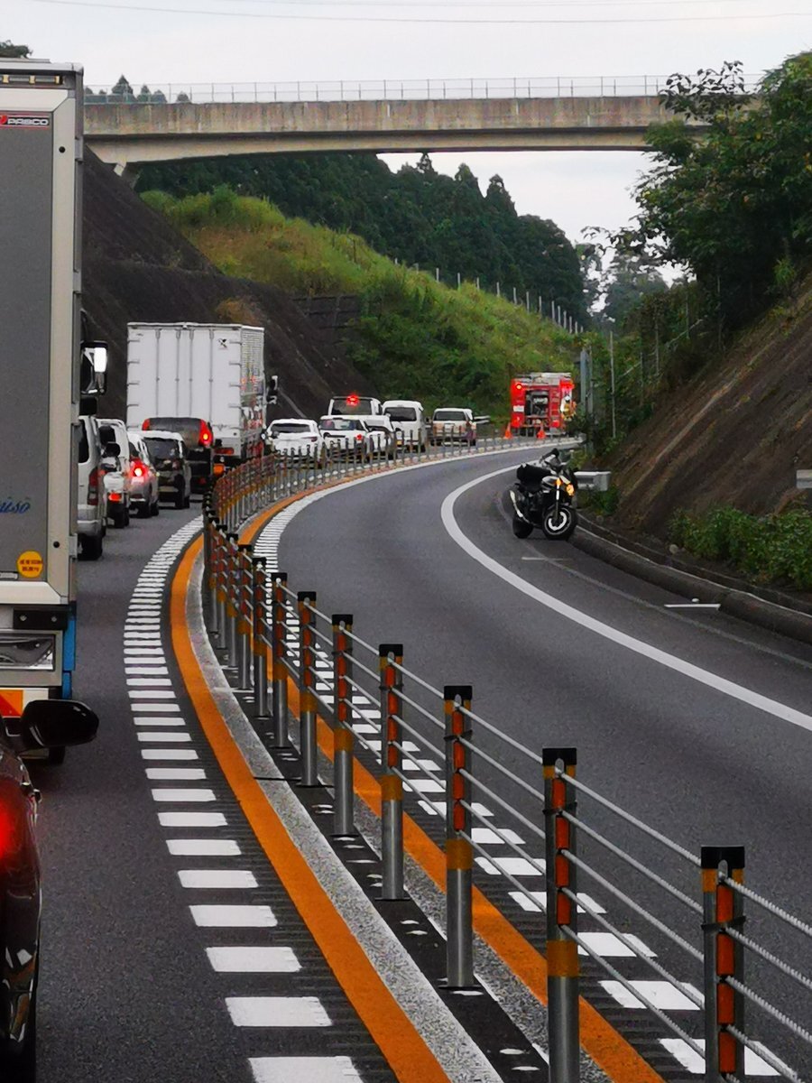 東九州道 渋滞 バイクの事故との情報 都農ic 日向ic 事故 災害 Yahoo リアルタイム検索