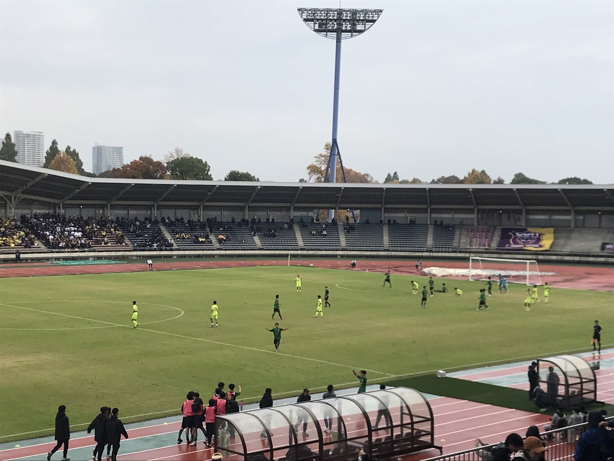 千葉県高校サッカー、決勝は流経大柏対専大松戸！