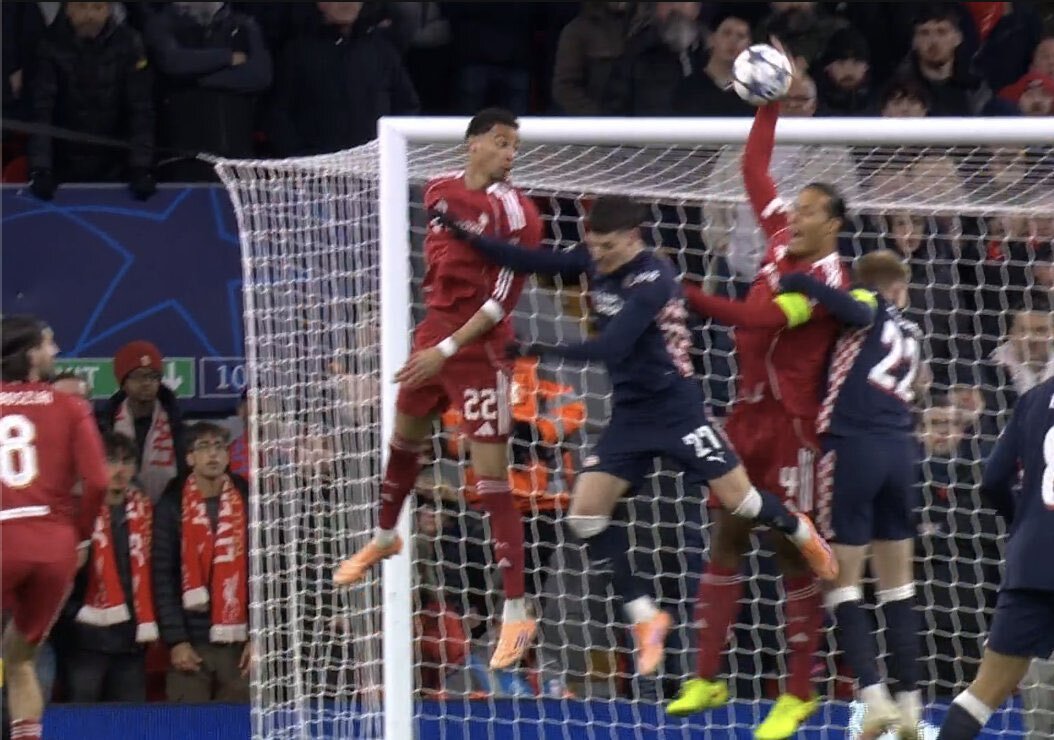 エキティケ負傷！リヴァプールファン、後半逆転に期待