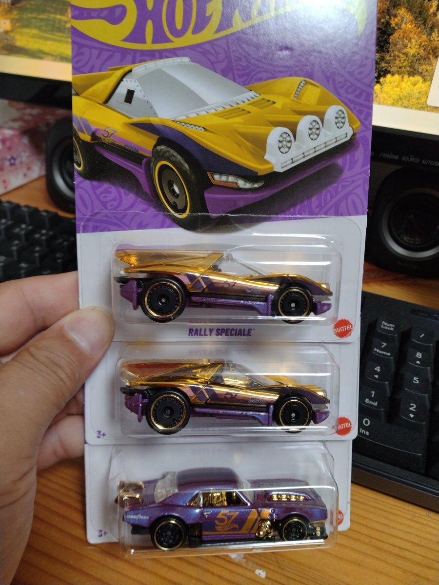 ホットウィール　コレクターエディション マツダ　ミアータ ヤマダ電機限定 2個 ホットウィールコレクターエディション マツダミアータ