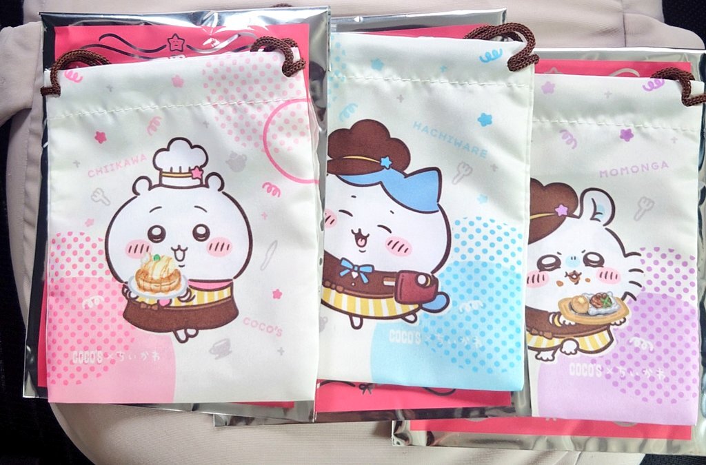ちいかわのコラボグッズ、話題沸騰！
