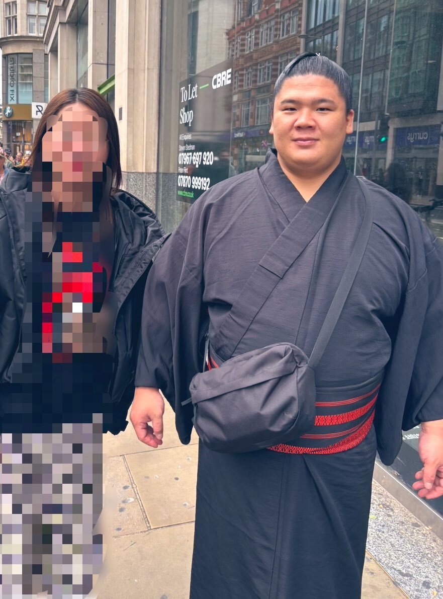 宇良関の「伝え反り」がロンドン公演を盛り上げている！
