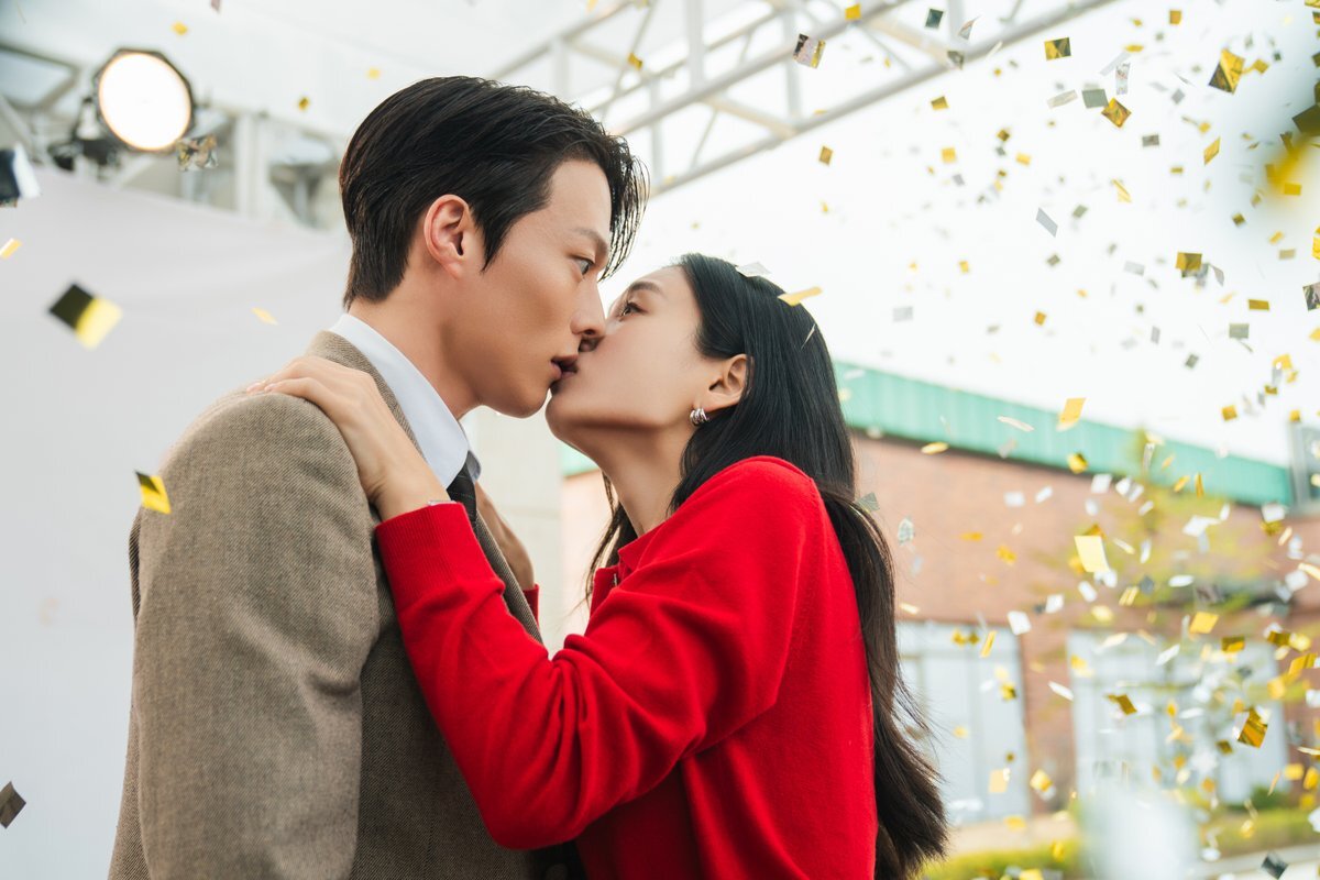 Netflixで話題！韓国ドラマ「ダイナマイト・キス」の魅力とは？