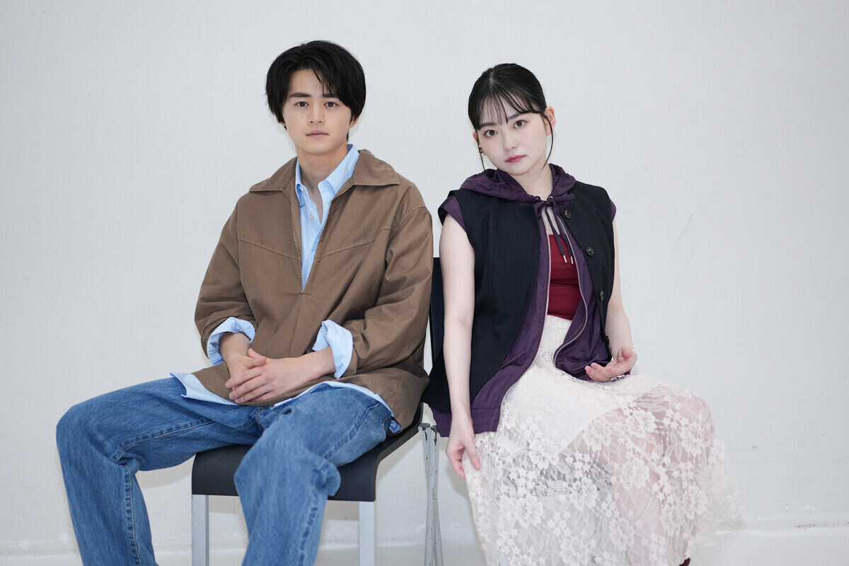 鈴鹿央士さんサイン 鈴鹿央士 B4サイズ 2021年カレンダーブック 直筆サイン入り