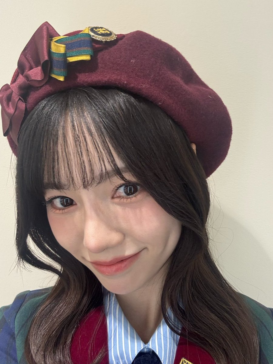 島崎遥香、AKB20周年記念コンサートで「永遠プレッシャー」を披露！ファン歓喜