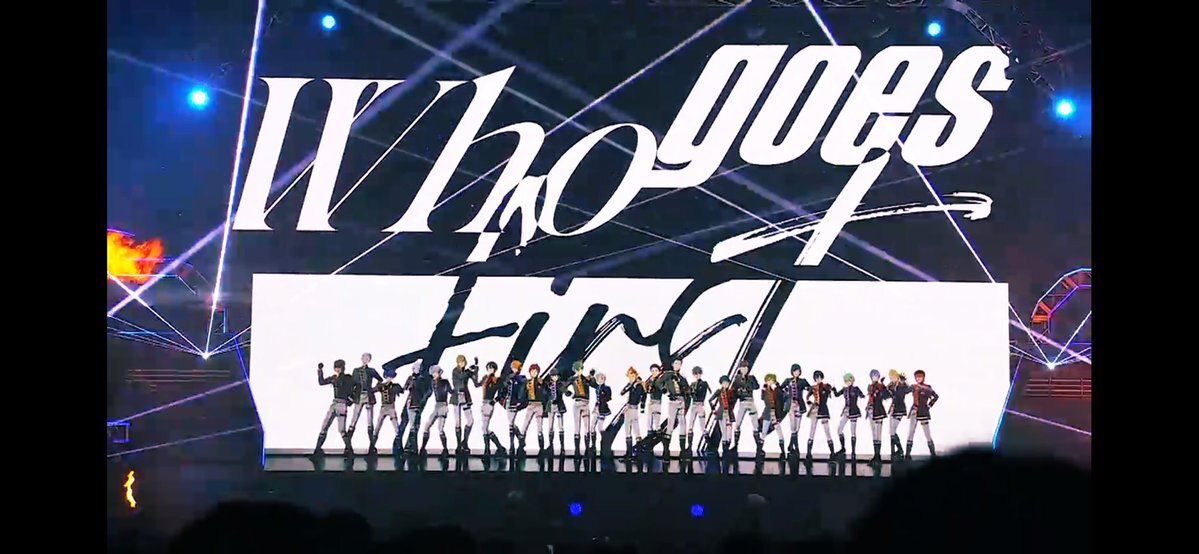 315プロのアイドル、ライブでファンを魅了！