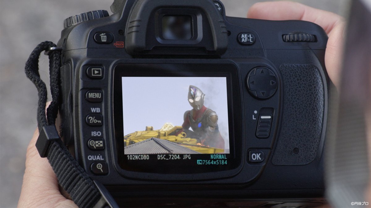 カメラの日！世界初のオートフォーカスカメラ発売を記念して