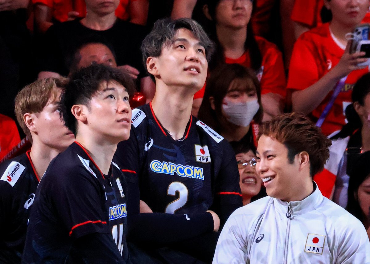 バレー 高橋藍 山内晶大 小野寺太志 2024 ユニフォーム バレー 高橋藍 山内晶大 小野寺太志 2024 ユニフォーム
