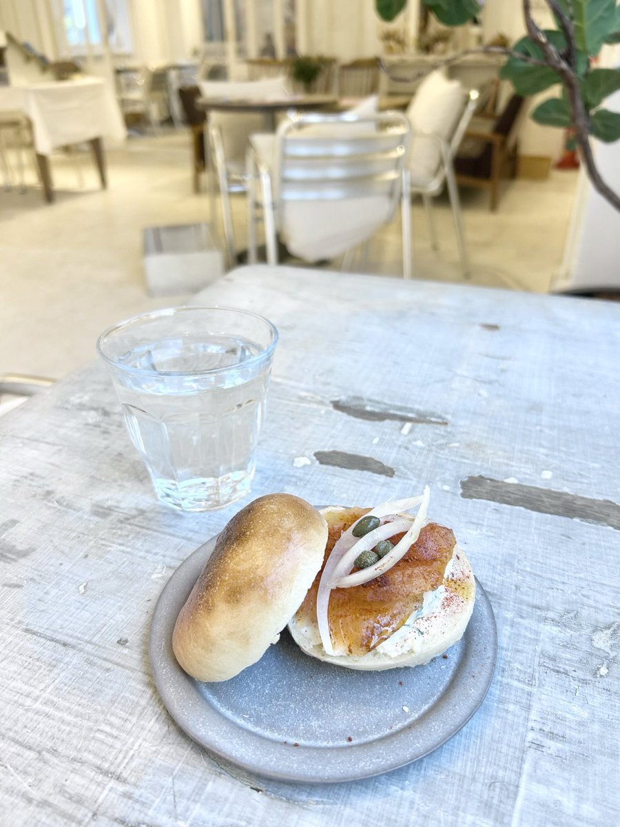 SNSユーザーが過去の行動に「恥ずかしい」と感じている