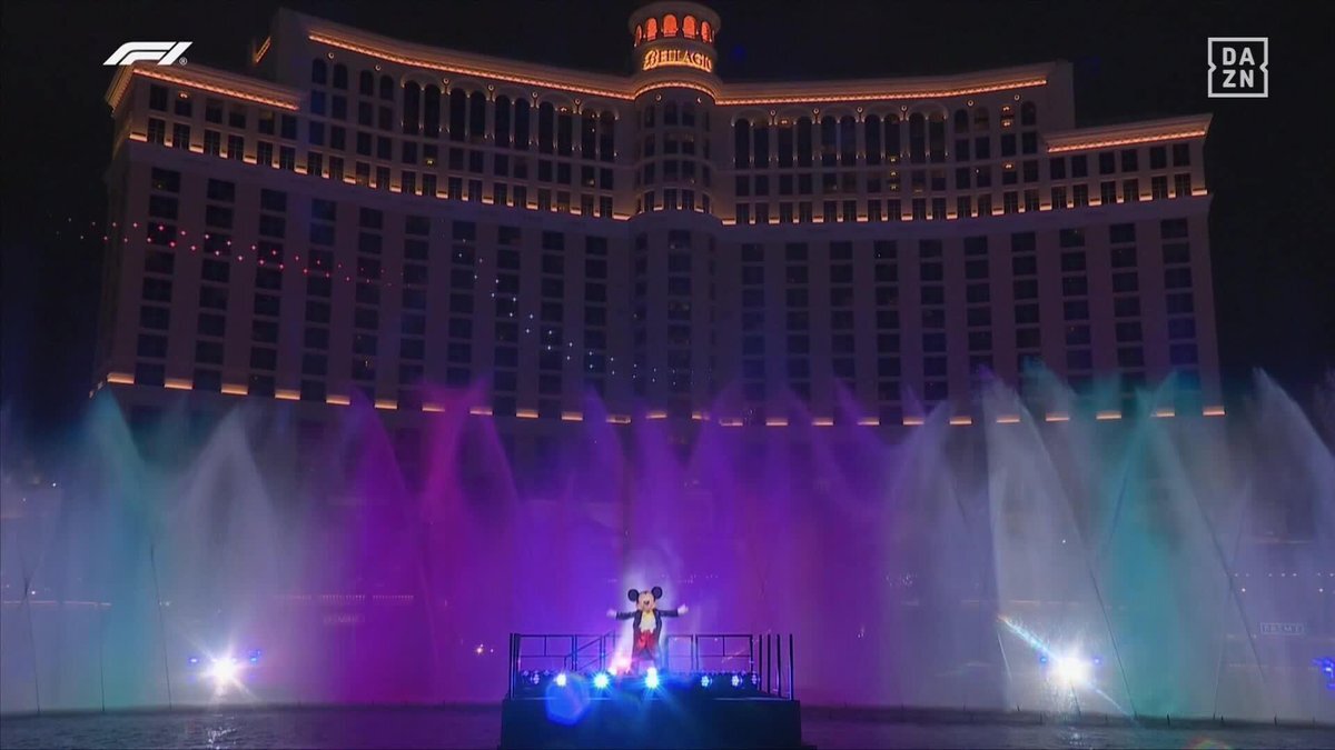 サッシャ、スーパーフォーミュラ決勝で巧みなピットアウトで話題に