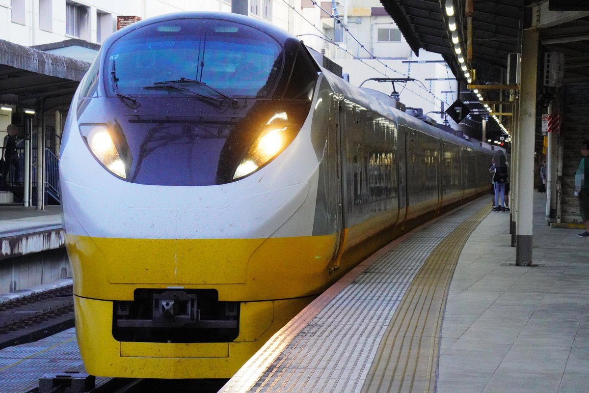 ♥️上野駅50個限定♥️★E657系リバイバルカラー登場記念！モバイルバッテリー Amazon | 上野駅50個限定E657系リバイバルカラー登場記念