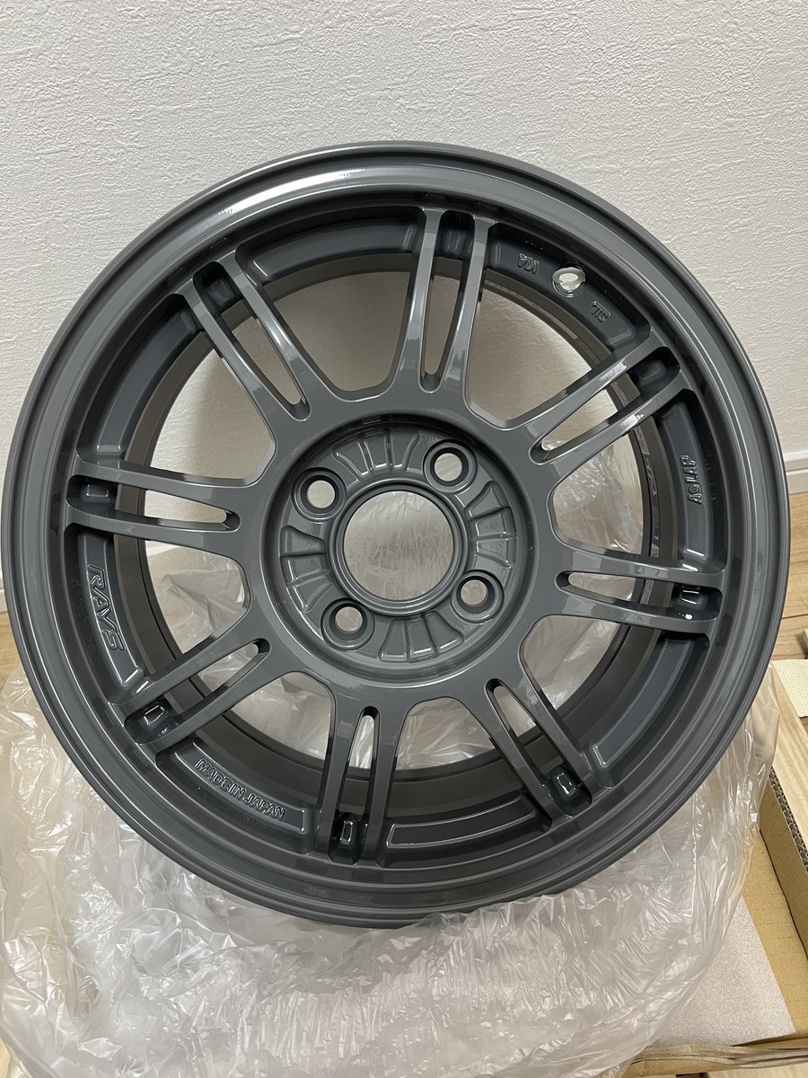 維新・奥下氏側、政治資金でキャバクラ支出へ批判殺到