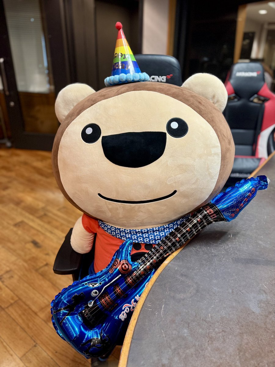 正門良規、Aぇ! groupファンから誕生日祝福殺到！ギターバルーンも話題に