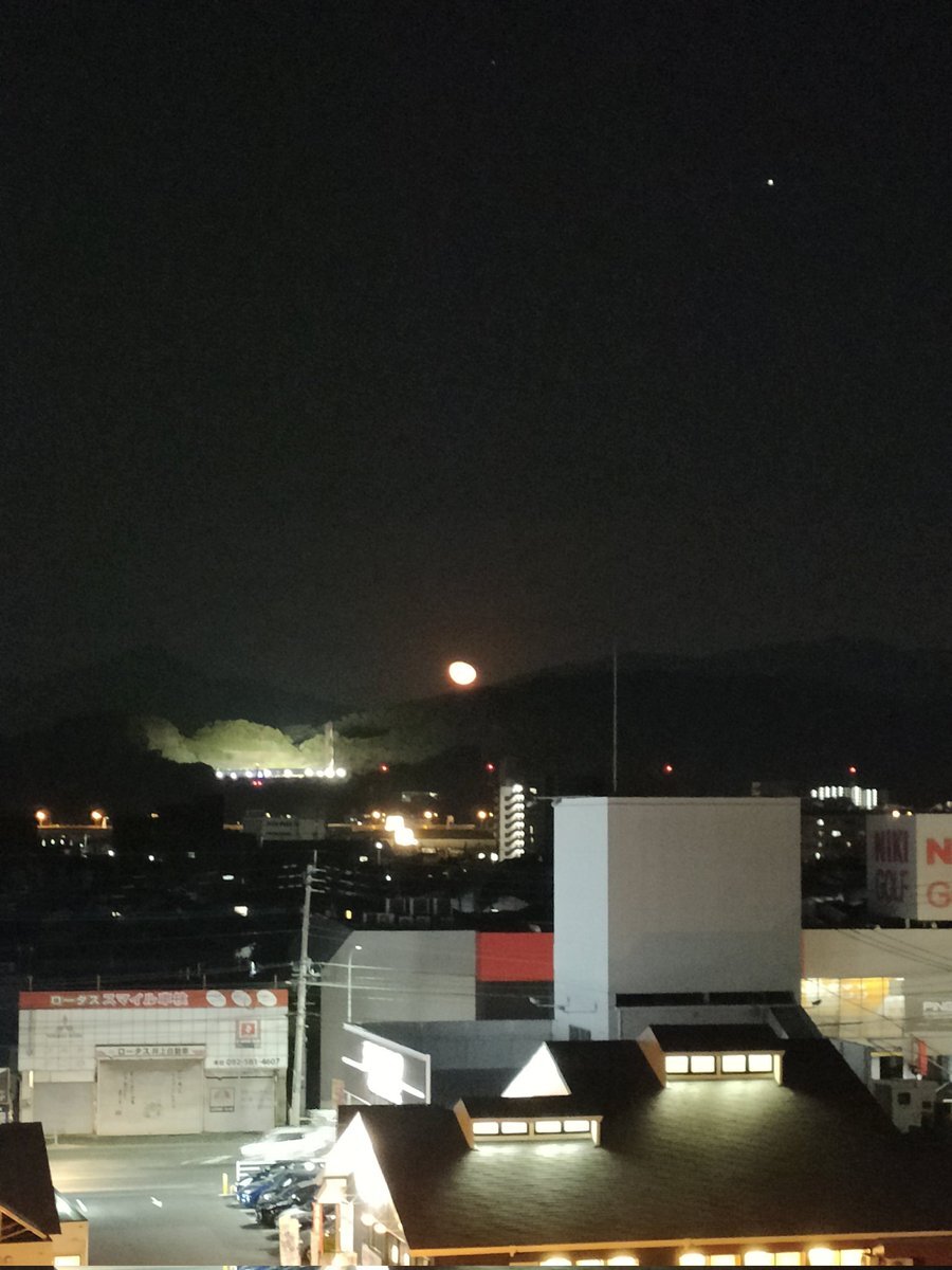 佐久間大介も驚く！今日の月は異様に大きく、ファンは興奮