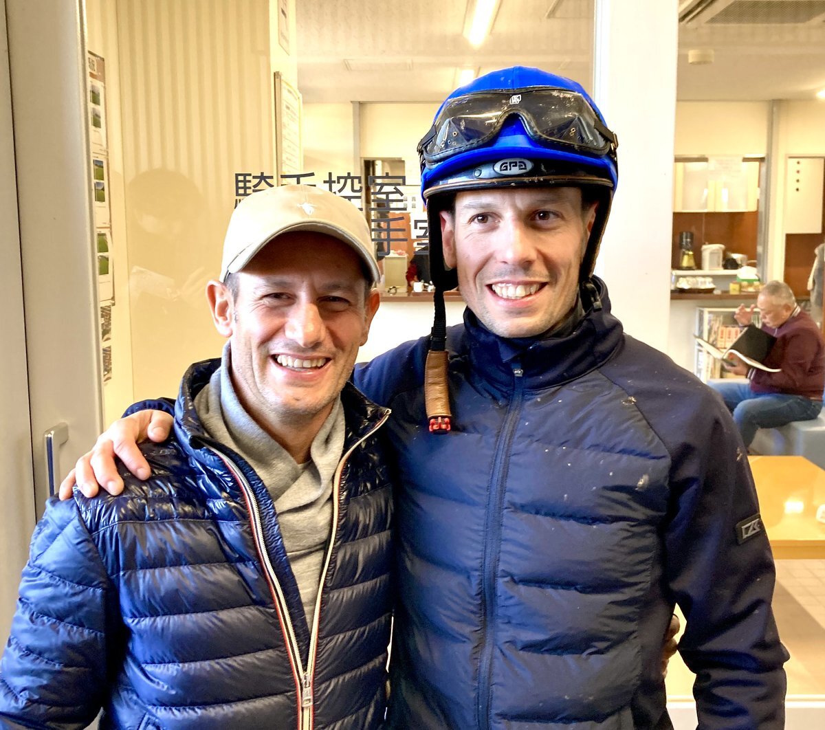 デムーロ騎手、一時帰国で話題に？