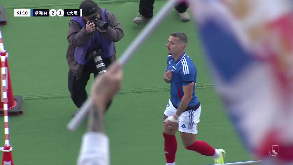 渡辺皓太のスーパーアシスト！クルークスが決勝ゴール