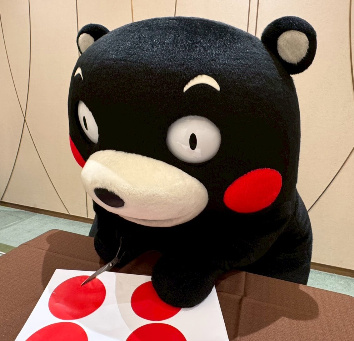 くまモングッズ、ファンを熱狂させる！