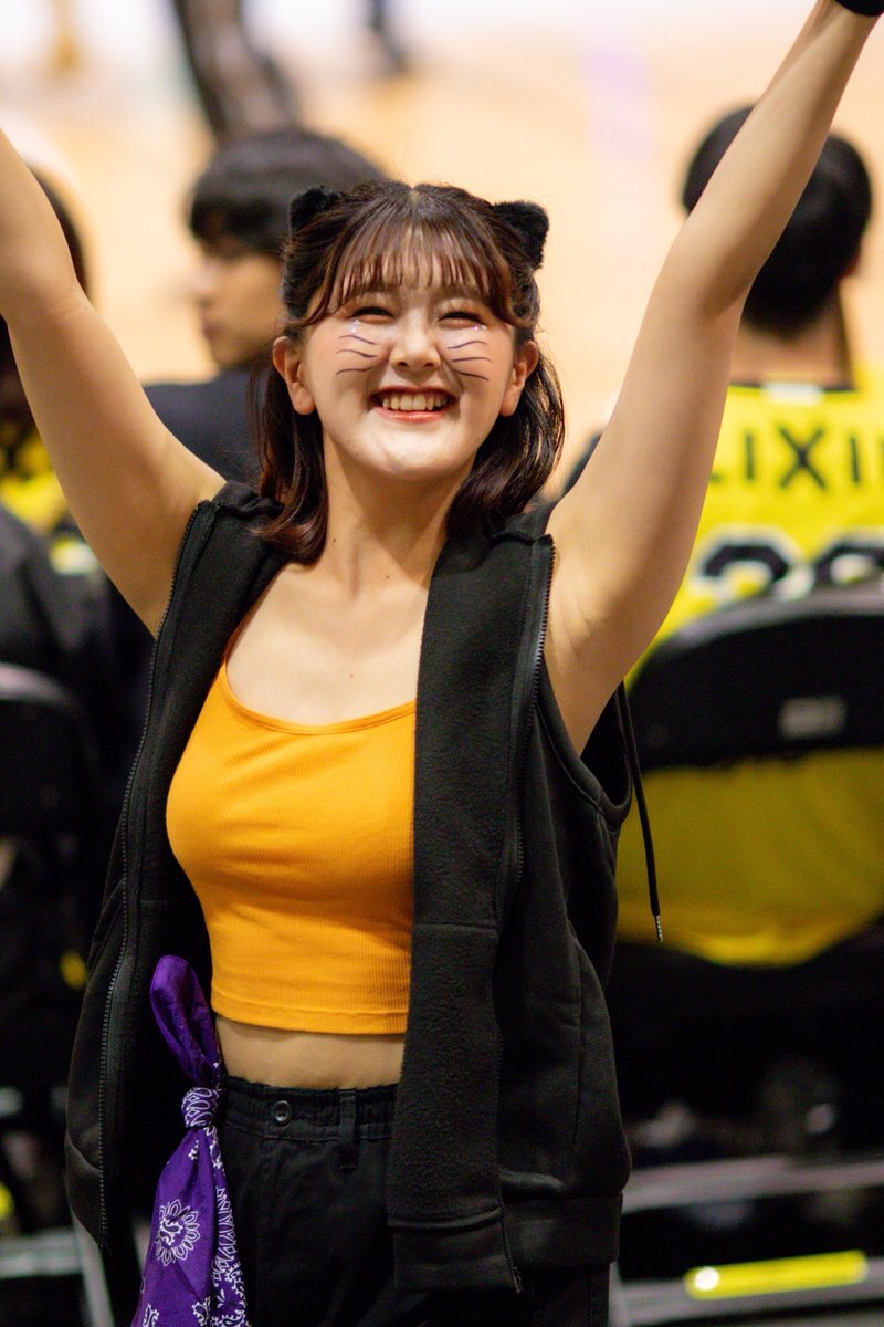 まりもです。 さらりと着られる/二の腕カバー】多機能ドルマンスリーブブラウス