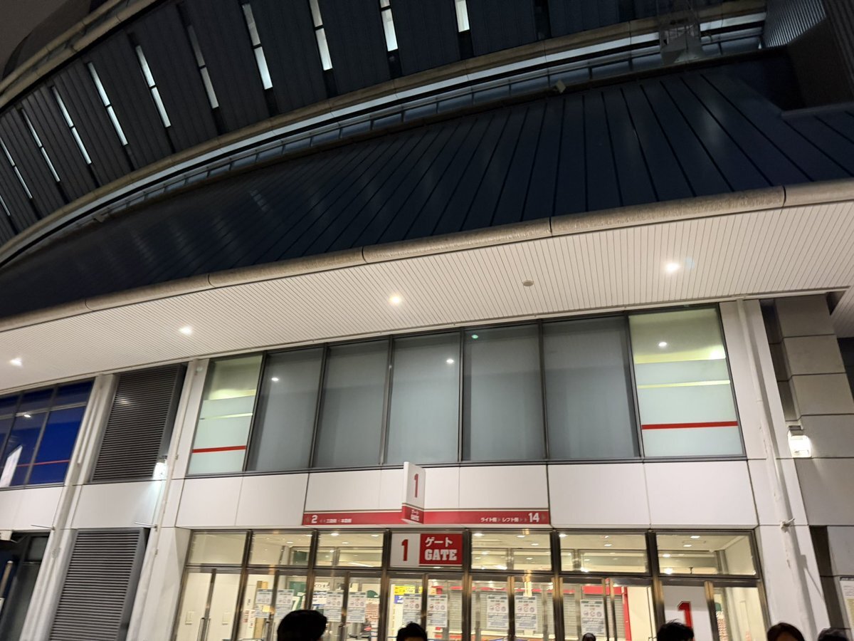 クラファが歌う「Heads or Tails?」にファン興奮！アイドルマスターMOIW2025初日公演